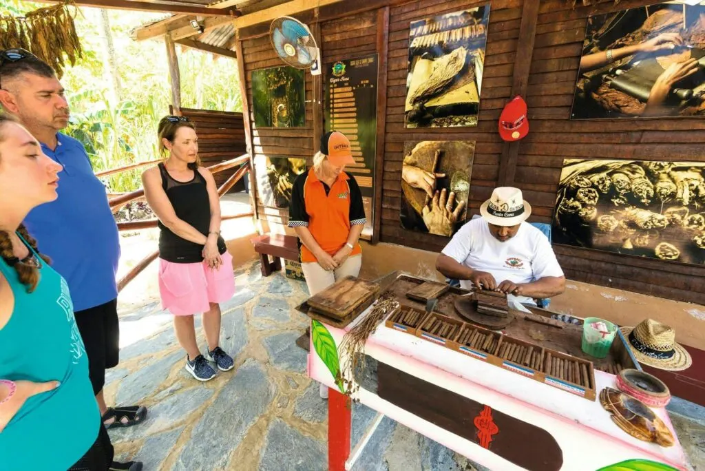 From Punta Cana: Higüey Cultural Tour with Beach Time